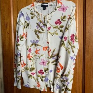 WEEKEND SALE!!!Classic cardigan sweater